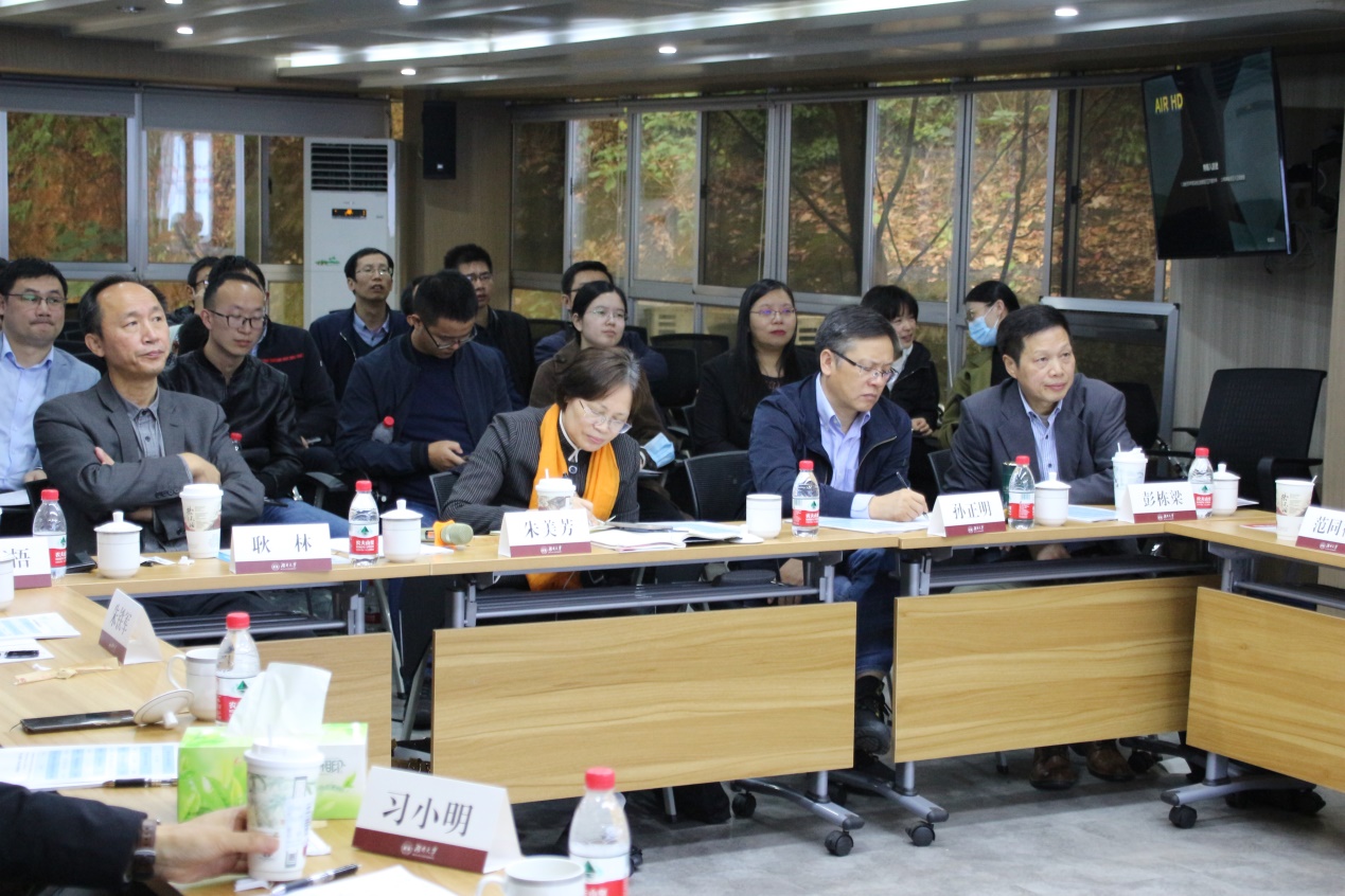 说明: E:\活动照片\发展研讨\20221008材料学科发展研讨会\员工记者拍照\IMG_7053.JPG